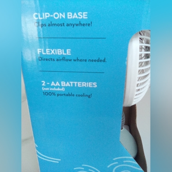 O2 Cool Portable Clip Fan with Efficient Multi-Blade Design - Picture 10 of 10